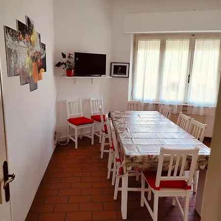 Dandelion Stazione Fs شقة *